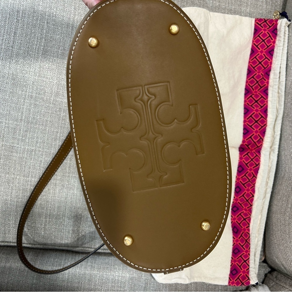 Tory Burch T Monogram Jacquard Bucket Bag brown with duster bag, NWOT - Picture 5 of 5